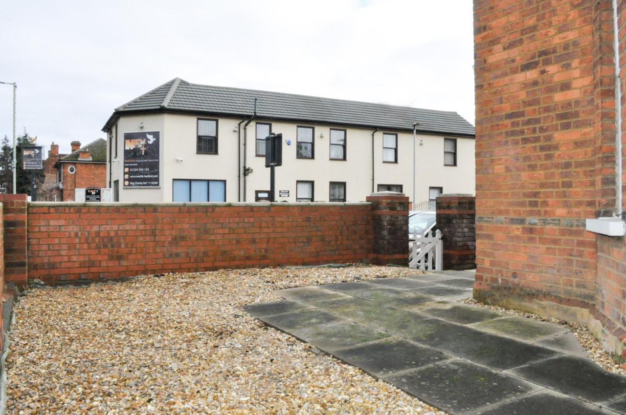 Bedford Rd Apartment Ideal For Hospital & Town Centre Kempston Экстерьер фото